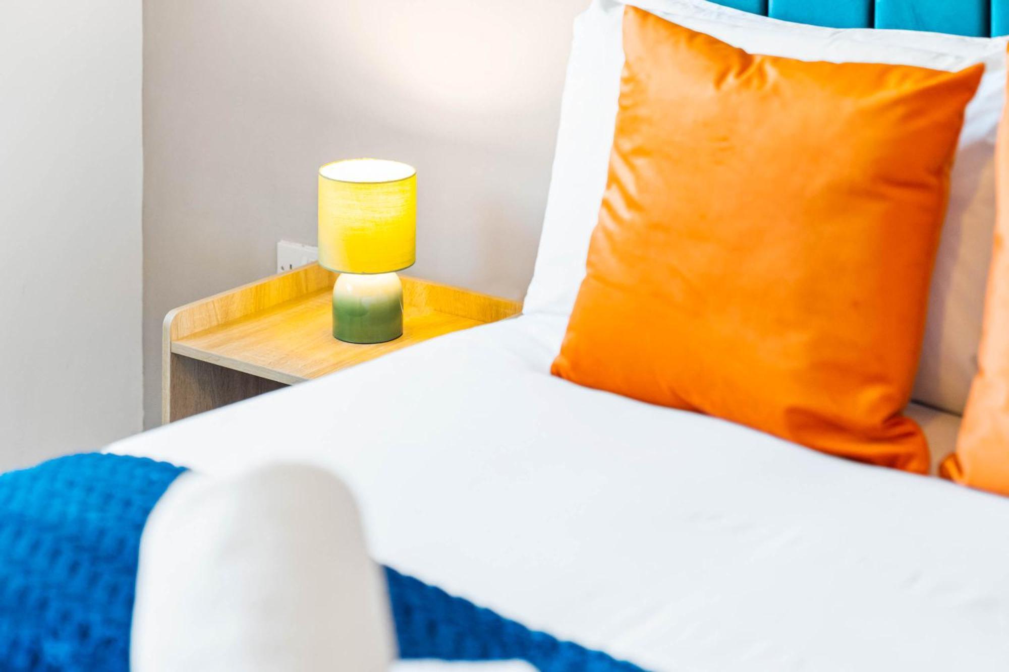 Modern Apartment - Cradley Heath - Top Rated - Netflix - Wifi - 1Mh Smethwick Εξωτερικό φωτογραφία